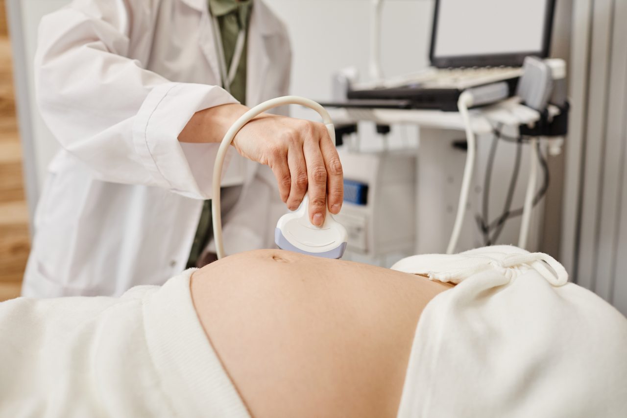 pregnancy-ultrasound-closeup-2022-03-31-10-10-47-utc-1280x853.jpg